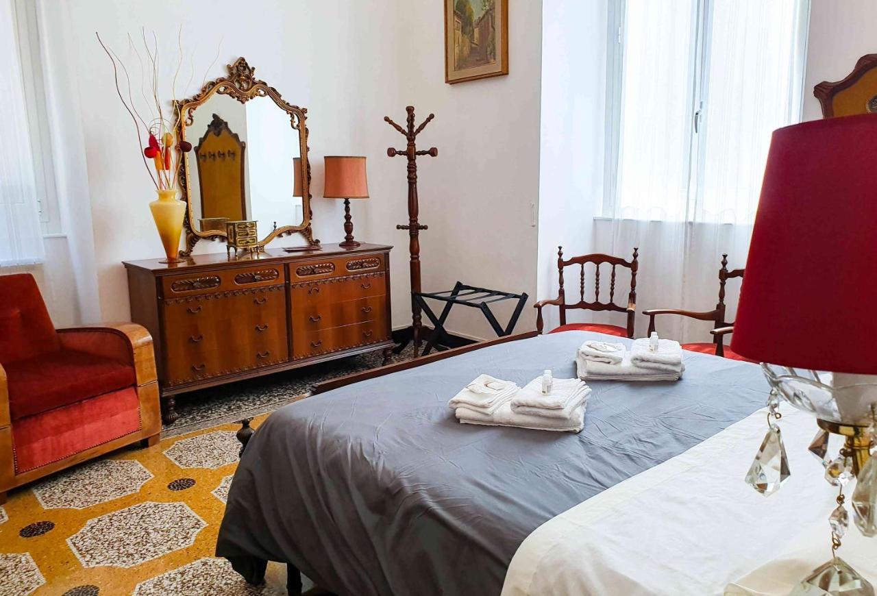 Apartament La Casa Dell'Arte - The House Of Art Genua Zewnętrze zdjęcie